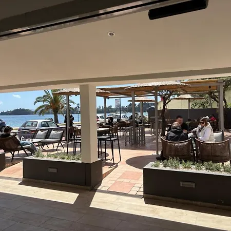 Sunrise Aparthotel 3*