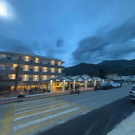 Sunrise Hotel de apartamente Ipsos