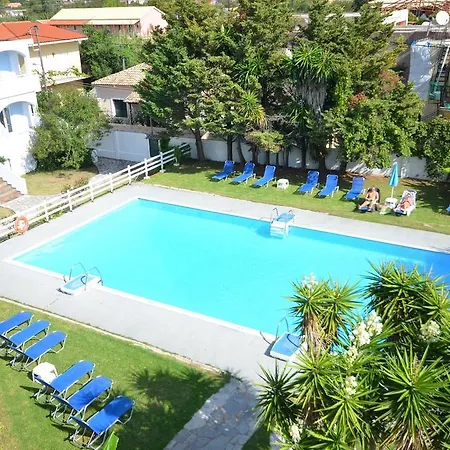 Sunrise Aparthotel 3*